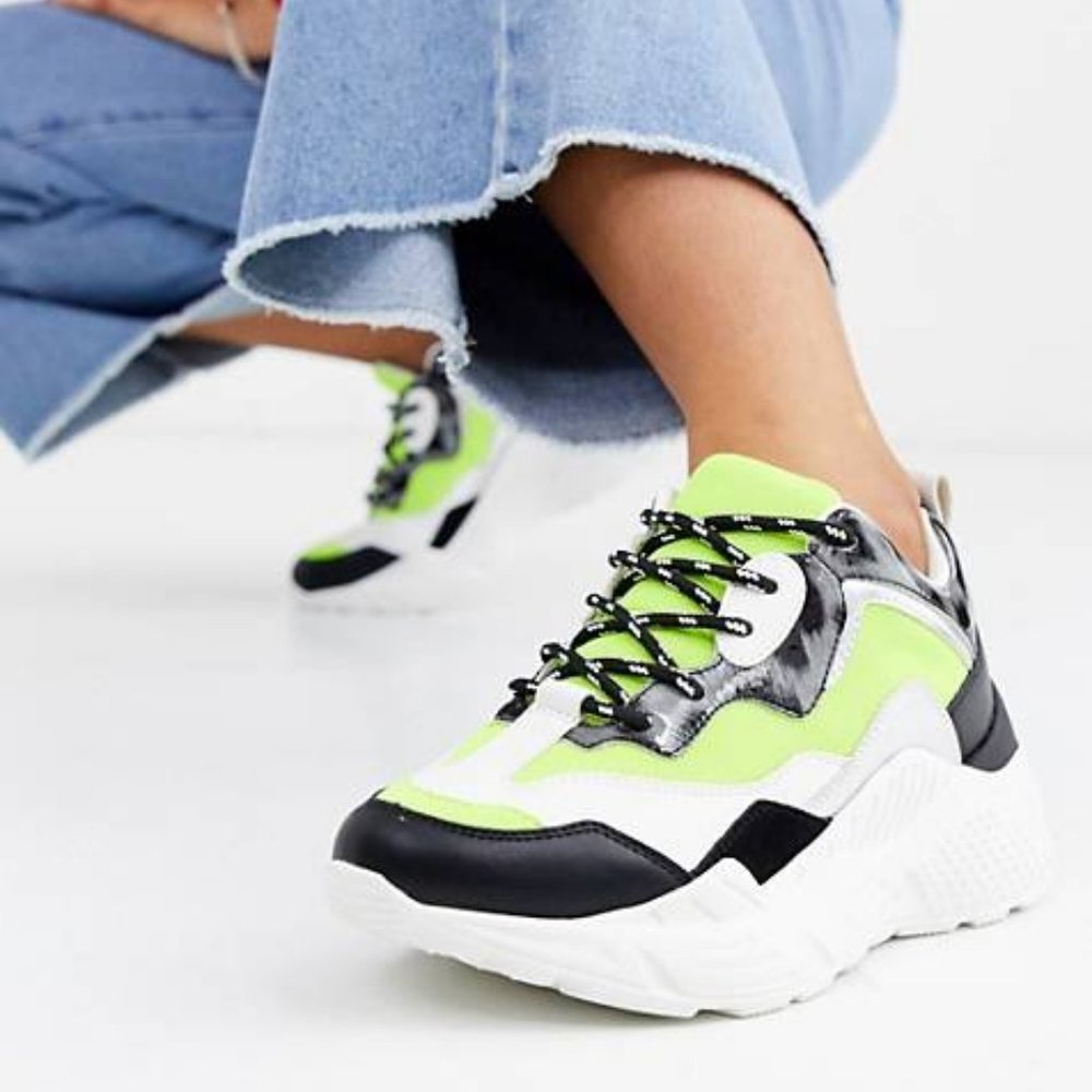 STEVE MADDEN Lace Up Chunky Sneakers - Picture 5 of 7